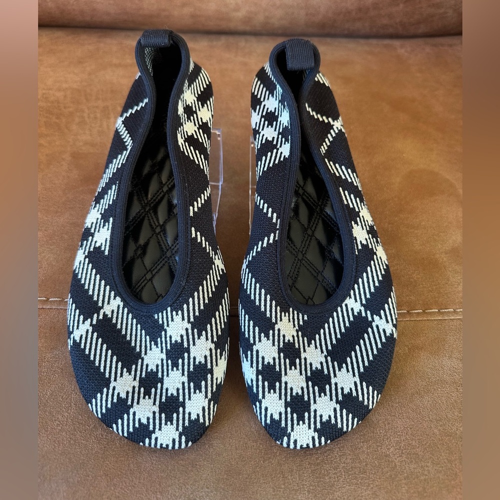 Burberry LF Knit Baby Textile Ballerina Shoes.